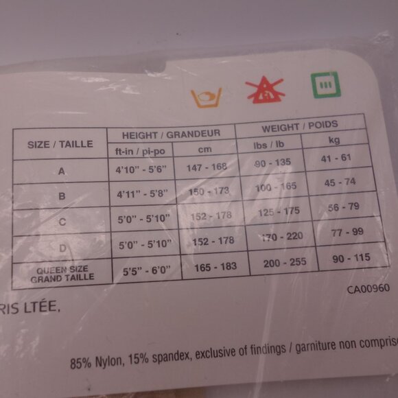 Vintage Chatelaine Style No 8890 Made in Canada Lycra Spandex Size B Pantyhose - Picture 12 of 15